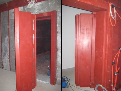 Rede heavy vault doors with five locking bolts